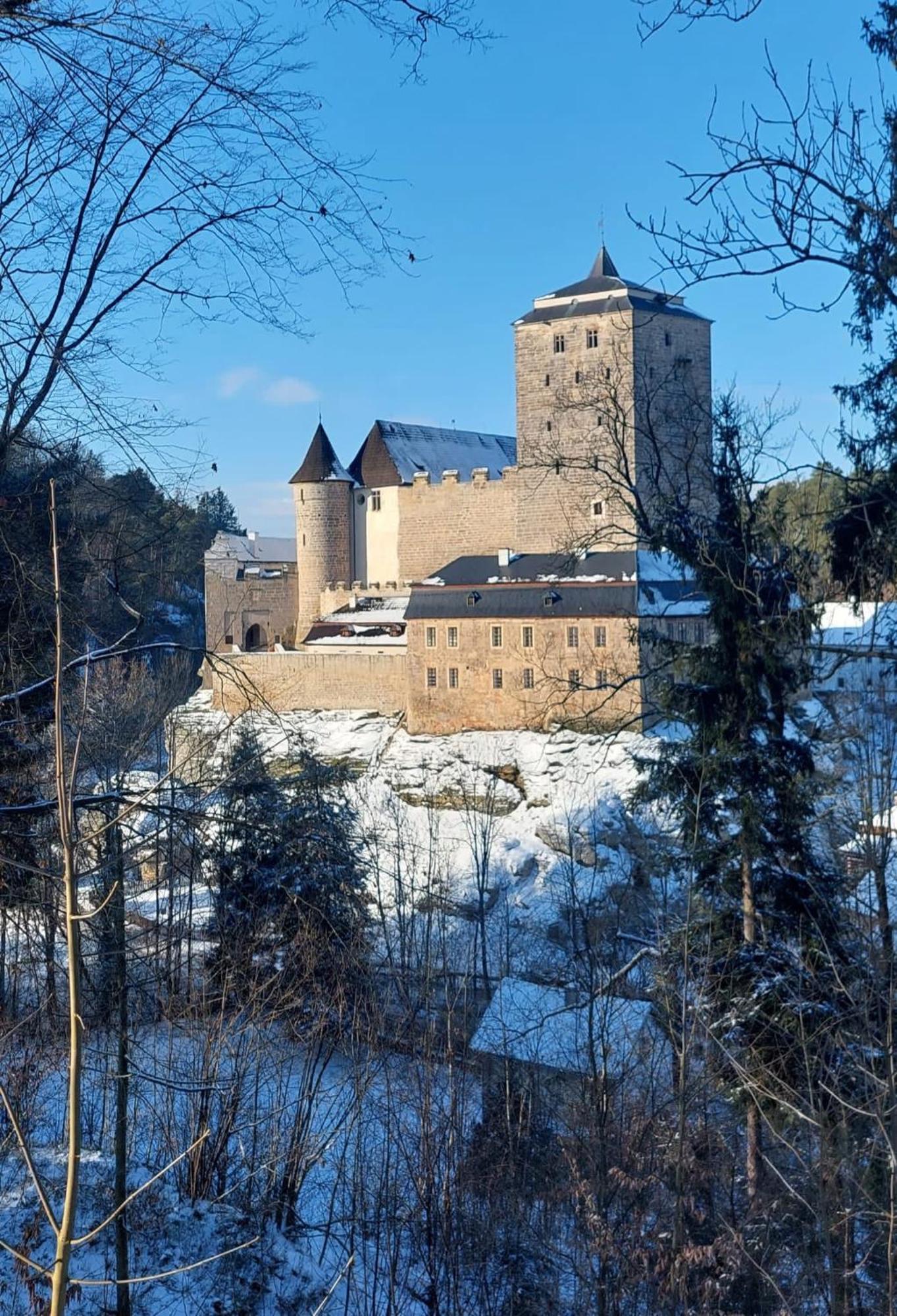 Vila Kost Lägenhet Sobotka Exteriör bild
